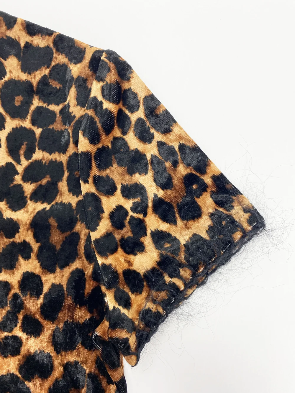 Christian Dior F/W 2000 leopard print t-shirt — JAMES VELORIA